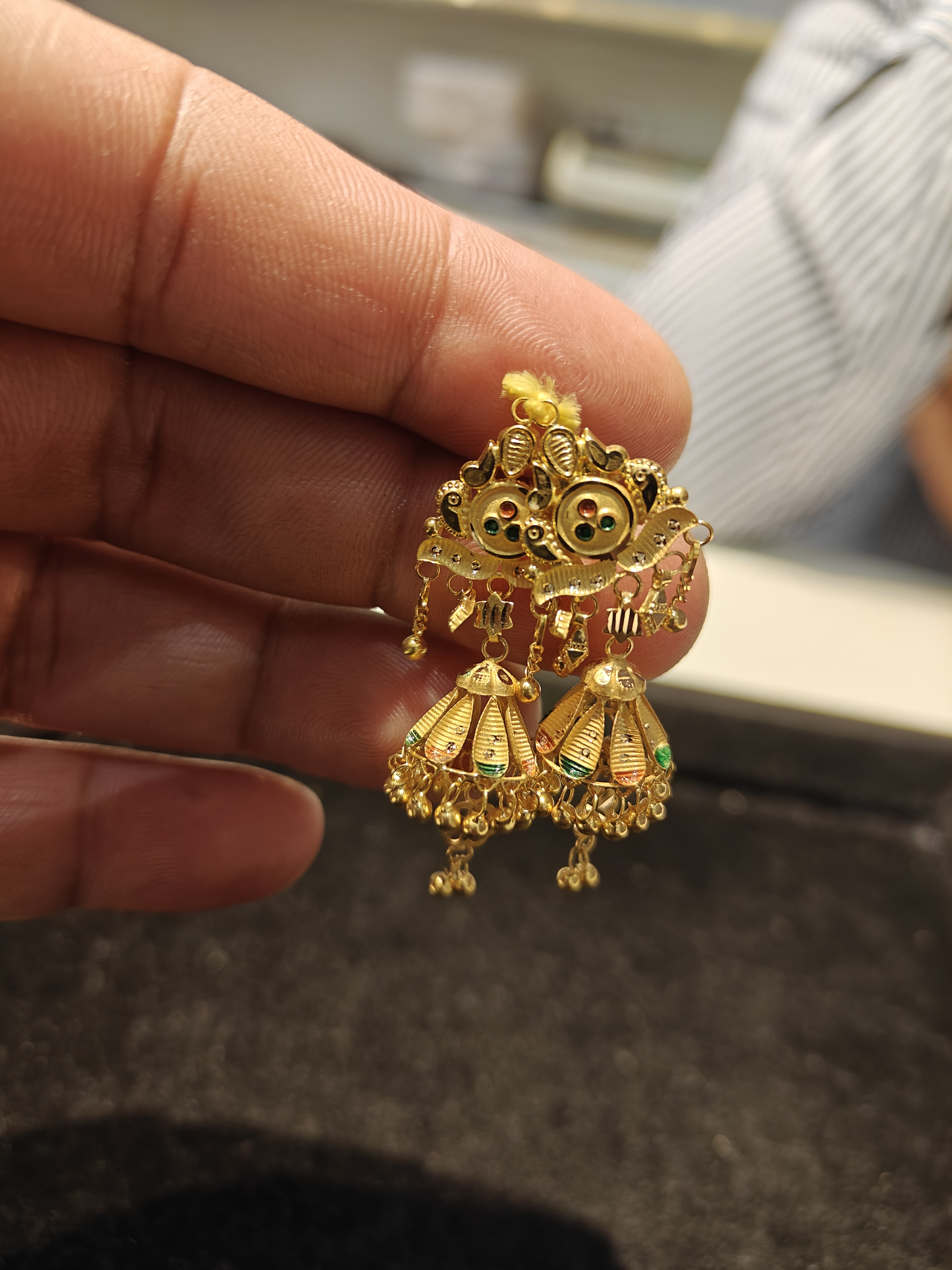 Jewellery in gold & silver