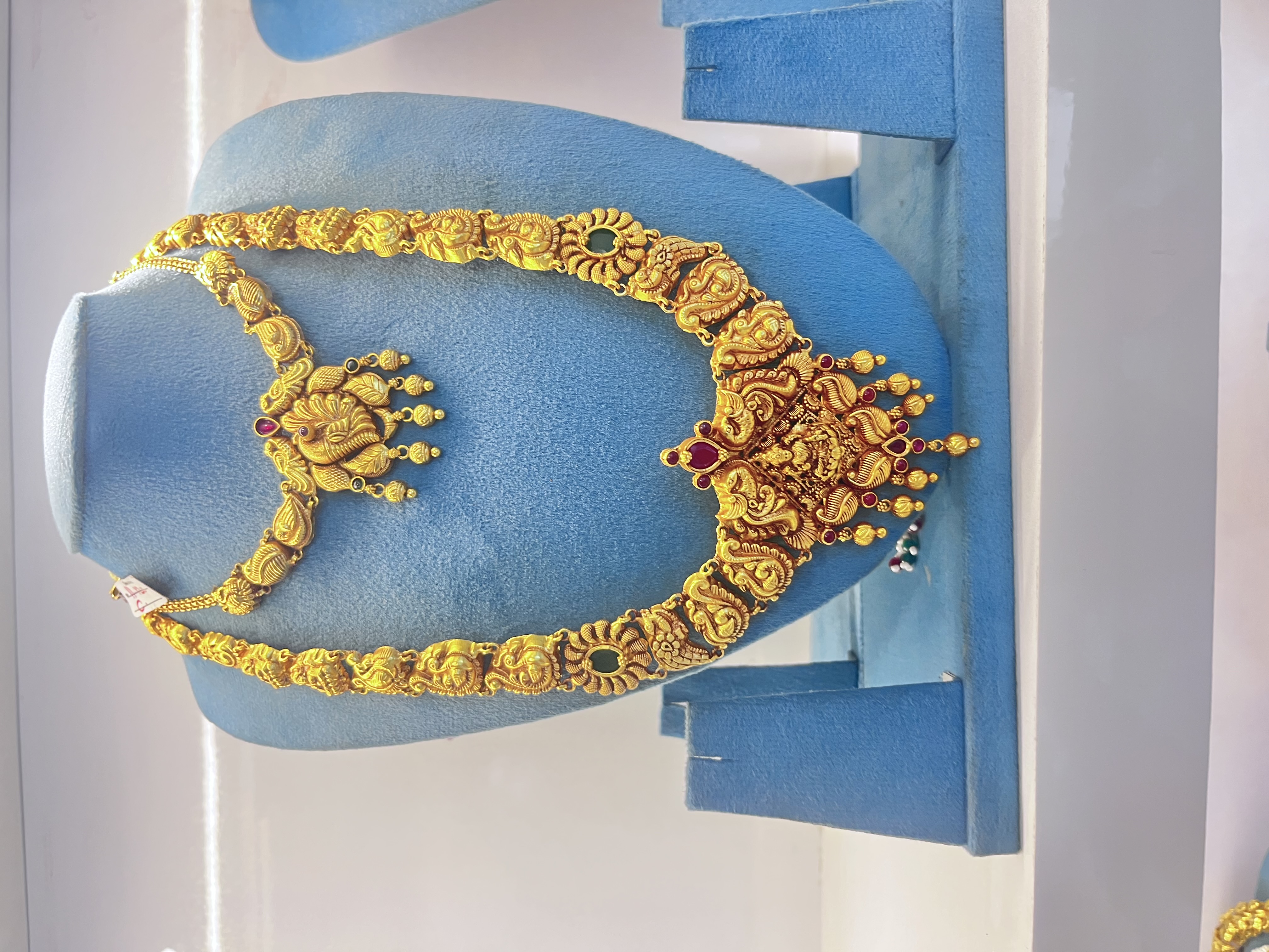 Silvar Necklace