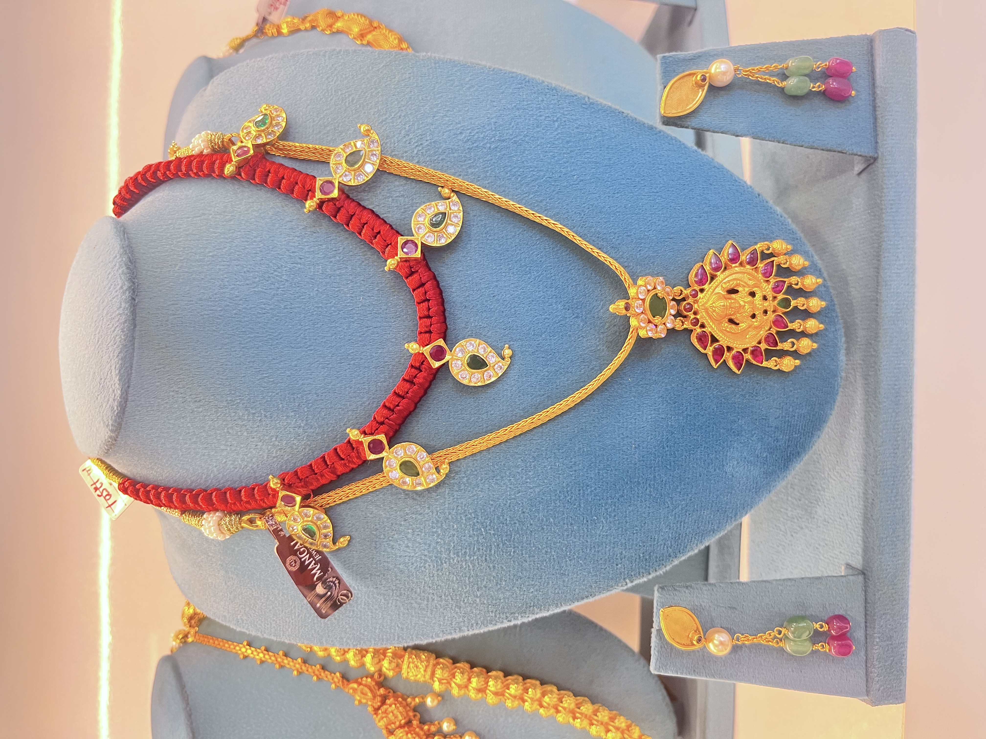 Silvar Necklace